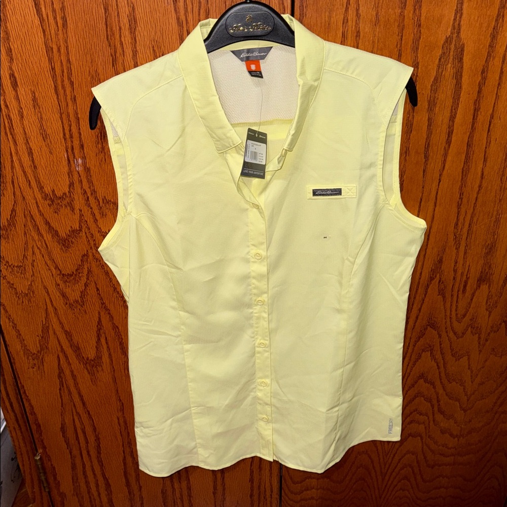 Eddie Bauer Sleeveless Button-Up Shirt - Pale Yellow